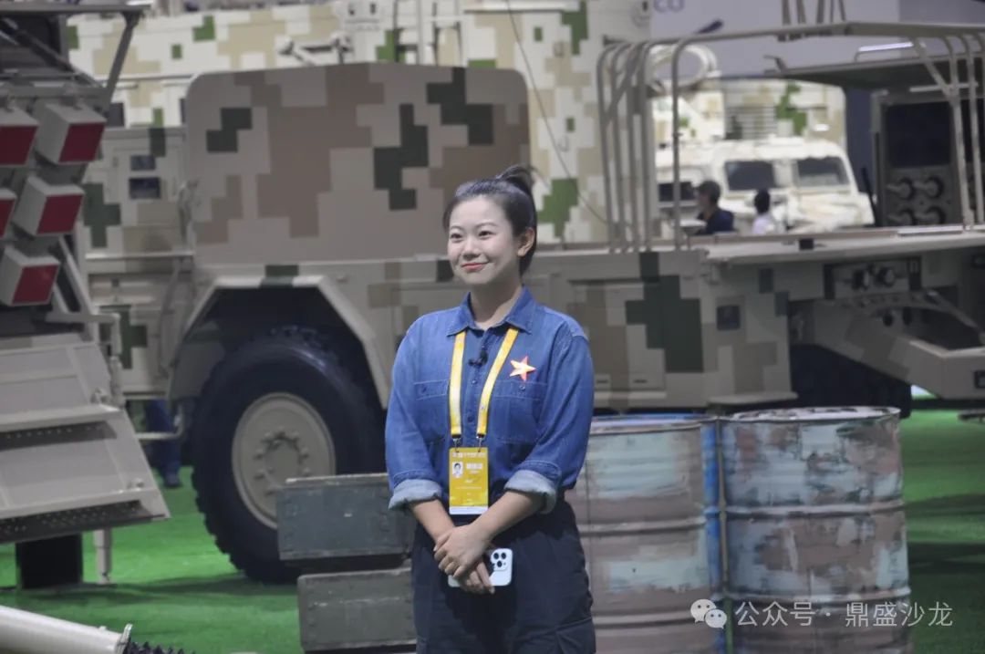 关于航展全自动122mm车载炮,我可能有一点说错了 关于航展全自动122mm车载炮,我可能有一点说错了