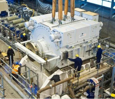 076舰岛出现燃气轮机排气口,周围出现疑似后继舰模块 076舰岛出现燃气轮机排气口,周围出现疑似后继舰模块