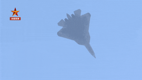 歼-35A“好看”,但“功夫在诗外” 歼-35A“好看”,但“功夫在诗外”