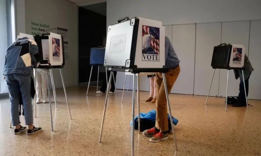 中国留学生在美国非法投票,后果很严重 中国留学生在美国非法投票,后果很严重