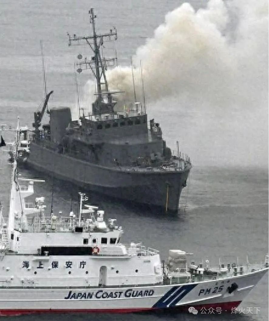 突发!日本一艘军舰沉没! 突发!日本一艘军舰沉没!