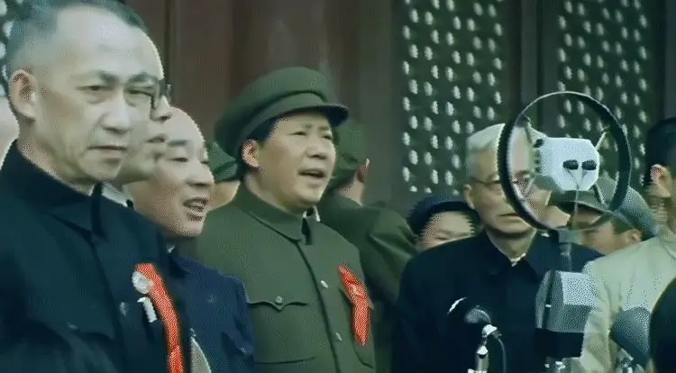 笑死,她居然在怀念大清! 笑死,她居然在怀念大清!