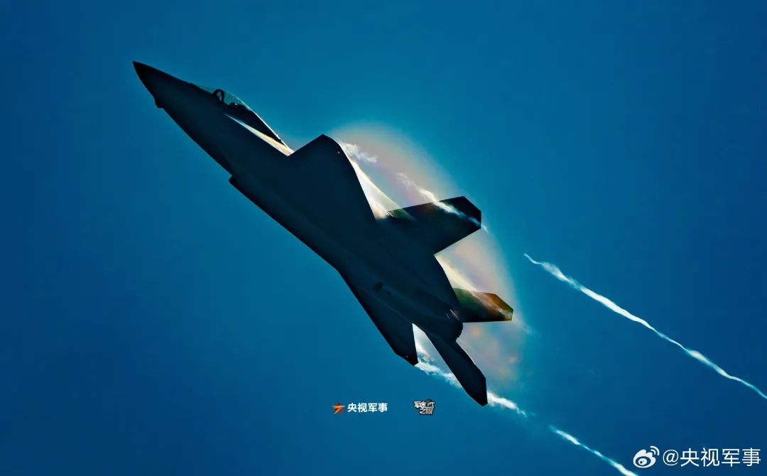 歼-35A“好看”,但“功夫在诗外” 歼-35A“好看”,但“功夫在诗外”