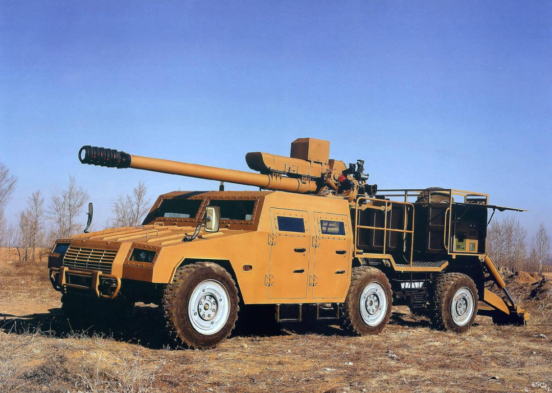 卡车炮里的AK47,可以霸屏的武器!122毫米全自动车载榴弹炮亮相 卡车炮里的AK47,可以霸屏的武器!122毫米全自动车载榴弹炮亮相