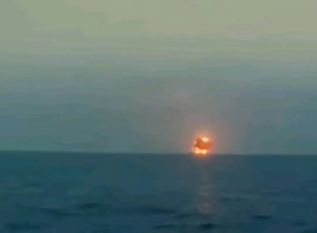 救亡图存:脱下孔乙己的长衫,美国要走具有中国特色的道路 救亡图存:脱下孔乙己的长衫,美国要走具有中国特色的道路