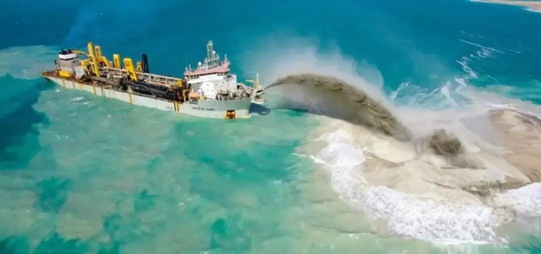 柏礁是中国领土,越南却正在加速吹填,试图建成南海最大海上城市 柏礁是中国领土,越南却正在加速吹填,试图建成南海最大海上城市