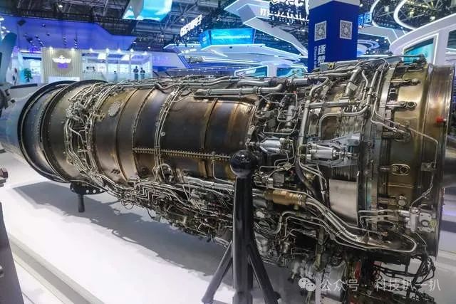 俄推出新型发动机,融合大量技术创新,将安装在升级版苏-57M身上 俄推出新型发动机,融合大量技术创新,将安装在升级版苏-57M身上