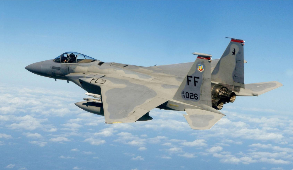 中国重型战机数量达1100架,总数超过北约及俄罗斯之和 中国重型战机数量达1100架,总数超过北约及俄罗斯之和