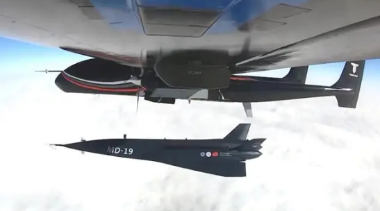 官宣:7马赫“鸣镝”一骑绝尘!中美高超领域差距进一步拉大 官宣:7马赫“鸣镝”一骑绝尘!中美高超领域差距进一步拉大