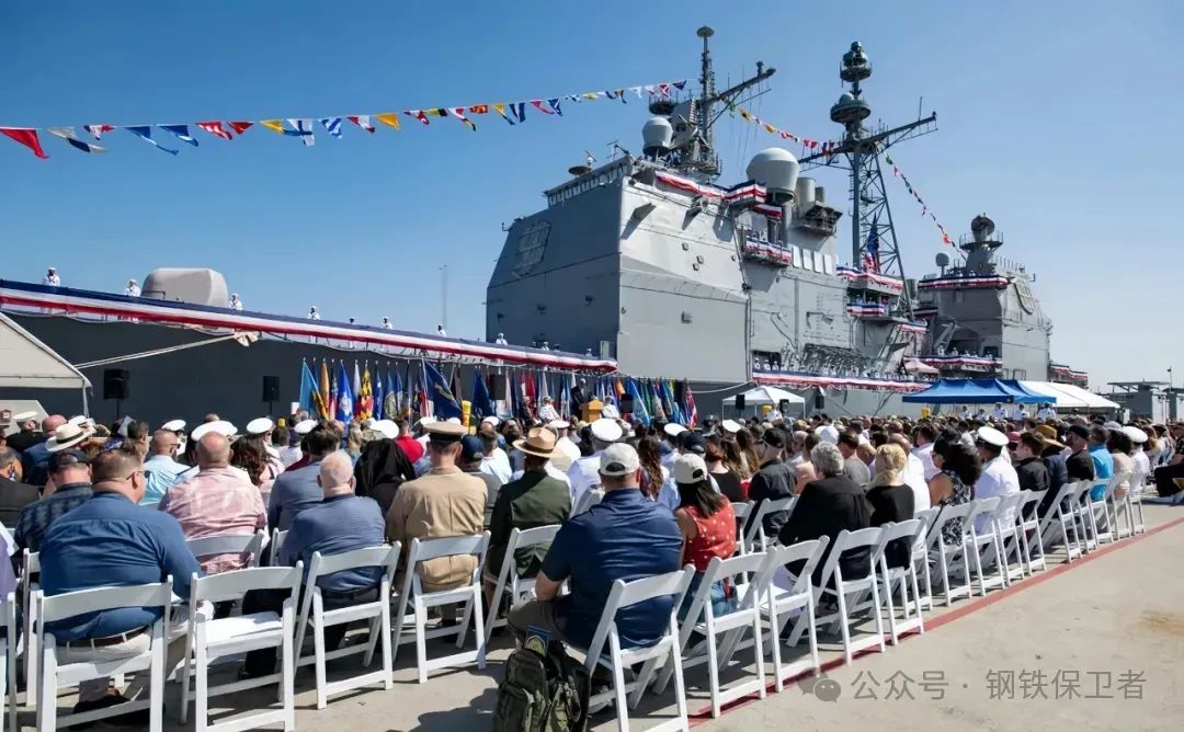一年下水6艘052D和3艘055！第14艘055和第38艘052D也已开工！2024年的中国海军一骑绝尘