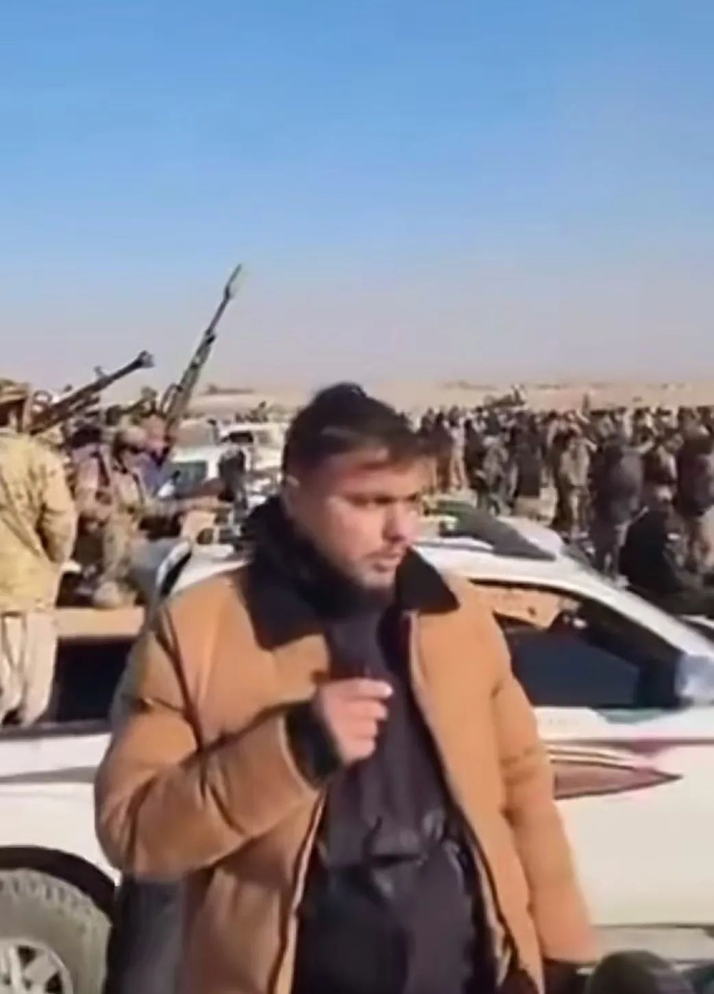 两强相争,机会的窗口已经出现 两强相争,机会的窗口已经出现