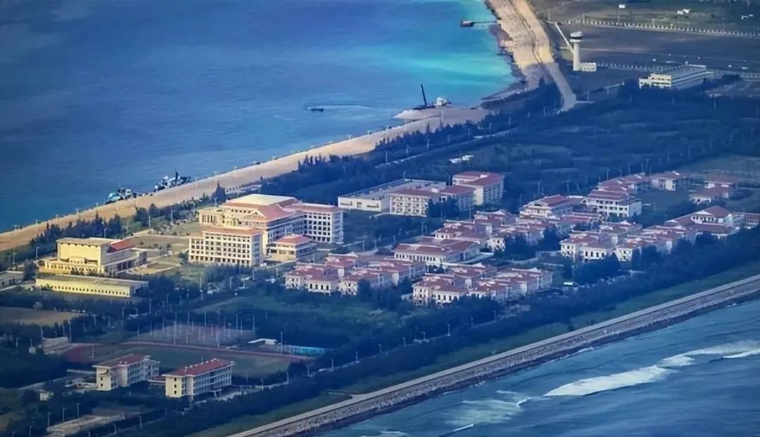 柏礁是中国领土,越南却正在加速吹填,试图建成南海最大海上城市 柏礁是中国领土,越南却正在加速吹填,试图建成南海最大海上城市