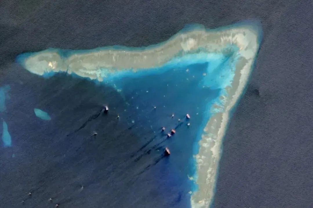 越南:之前的努力全白费,10平方公里的牛轭礁,已被中国渔民实控 越南:之前的努力全白费,10平方公里的牛轭礁,已被中国渔民实控