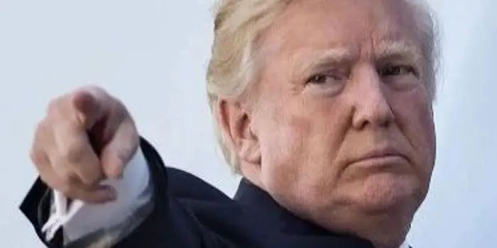 特朗普，开始带货！