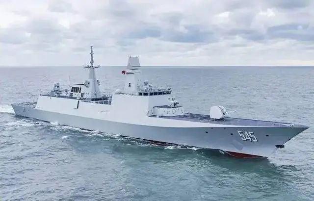 解放军“亚洲最强护卫舰”入列,技术过于先进,美军都得绕着走 解放军“亚洲最强护卫舰”入列,技术过于先进,美军都得绕着走