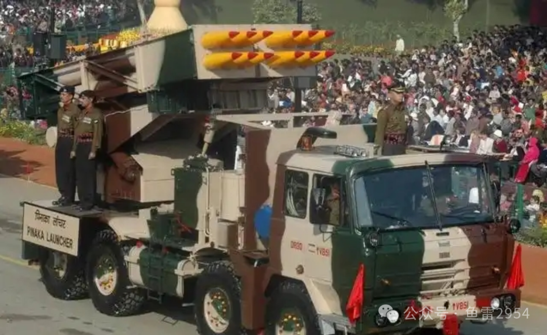 出乎意料之外!巴基斯坦又曝个大招,两款超远程火箭弹正式亮相 出乎意料之外!巴基斯坦又曝个大招,两款超远程火箭弹正式亮相