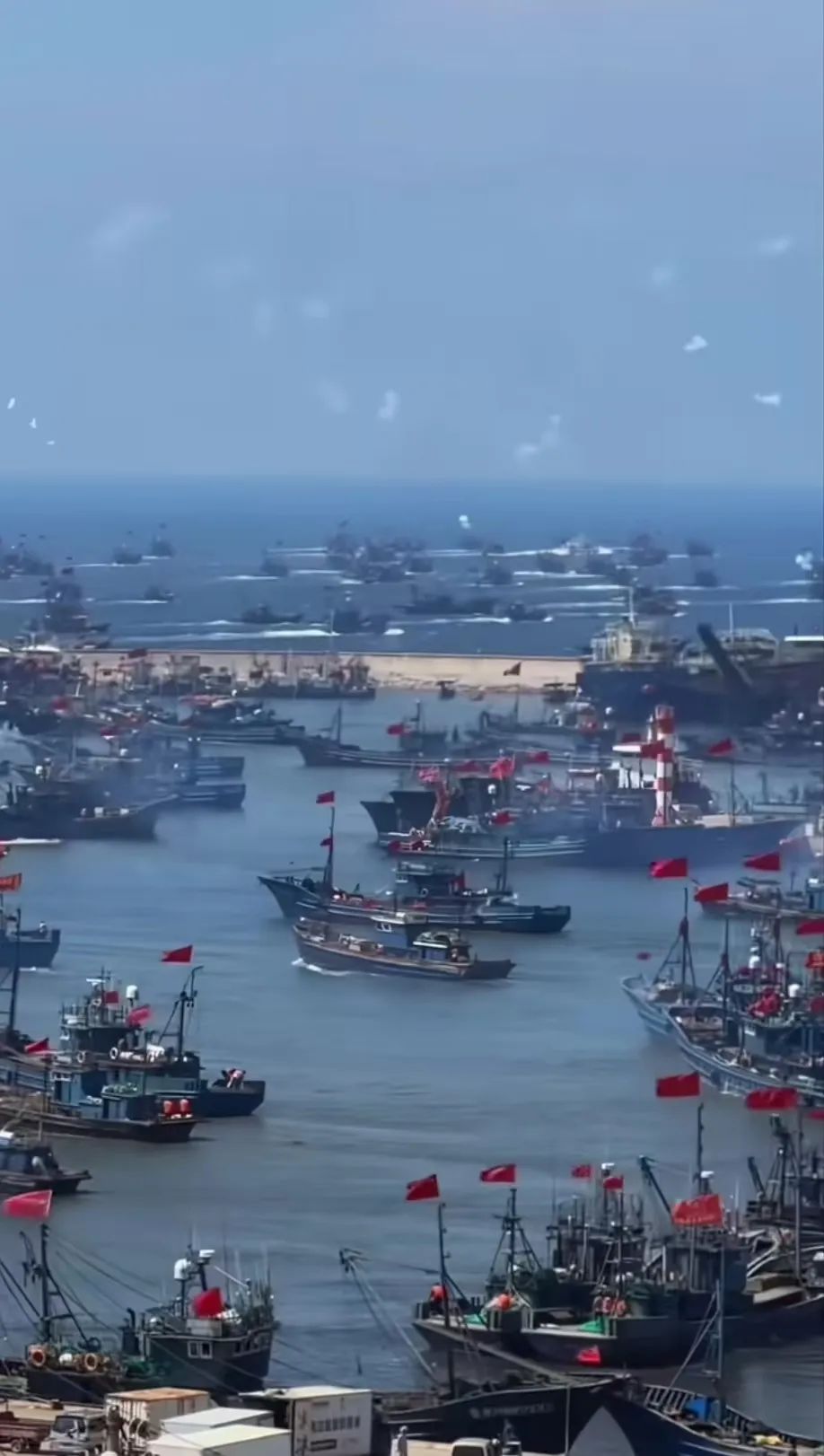 这两天发生了好多大事 这两天发生了好多大事