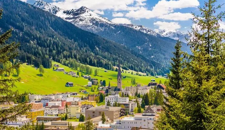 搅动风云的达沃斯