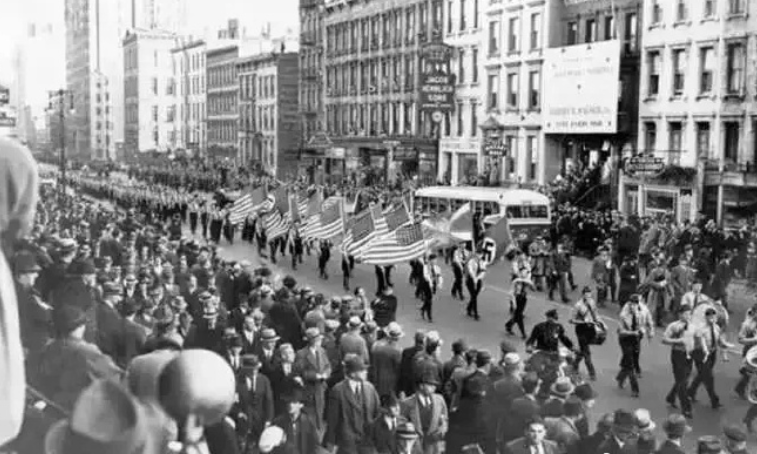 美国人为什么讨厌马斯克和他妈? 美国人为什么讨厌马斯克和他妈?