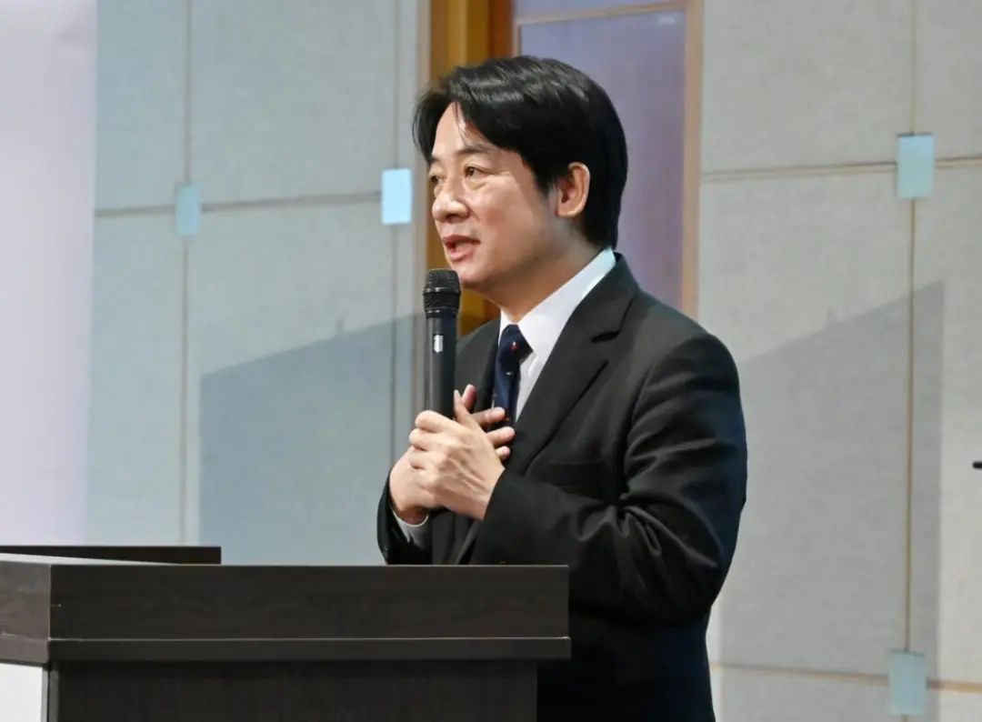 抗议开始了,全岛爆发“入党潮”,赖清德犯下大错,台湾统派被捕 抗议开始了,全岛爆发“入党潮”,赖清德犯下大错,台湾统派被捕