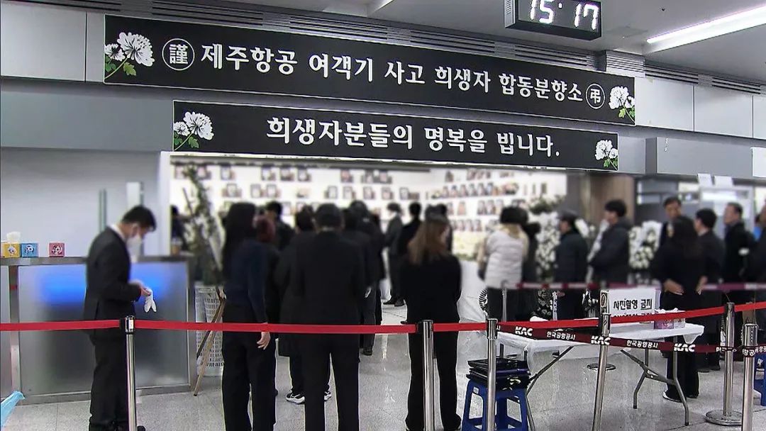 灵堂前的泡面被谁偷了？什么坏事都赖中国，这样的韩国还有救吗？