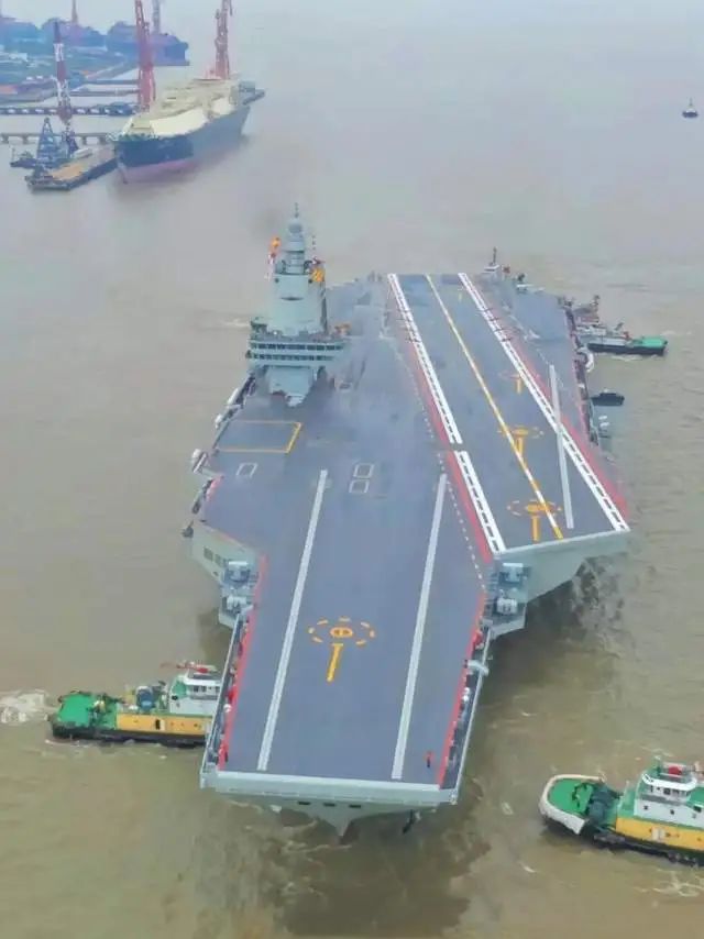 解放军“亚洲最强护卫舰”入列,技术过于先进,美军都得绕着走 解放军“亚洲最强护卫舰”入列,技术过于先进,美军都得绕着走