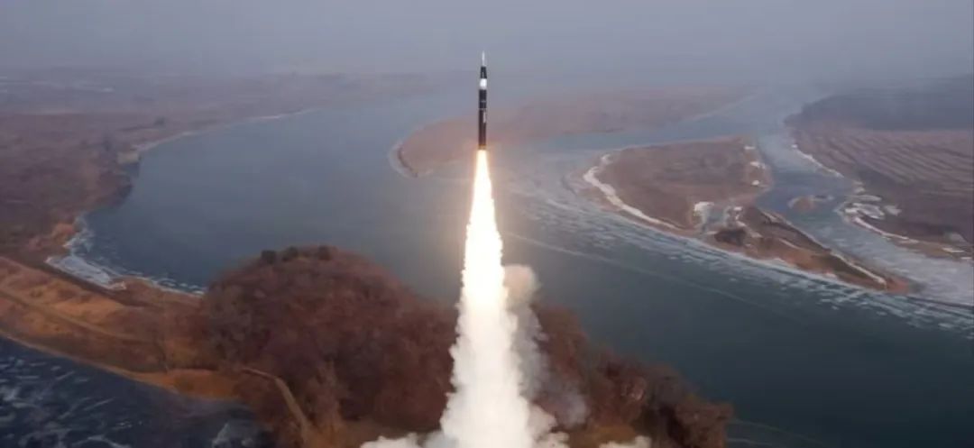 这种情况不敢问,只能看 这种情况不敢问,只能看