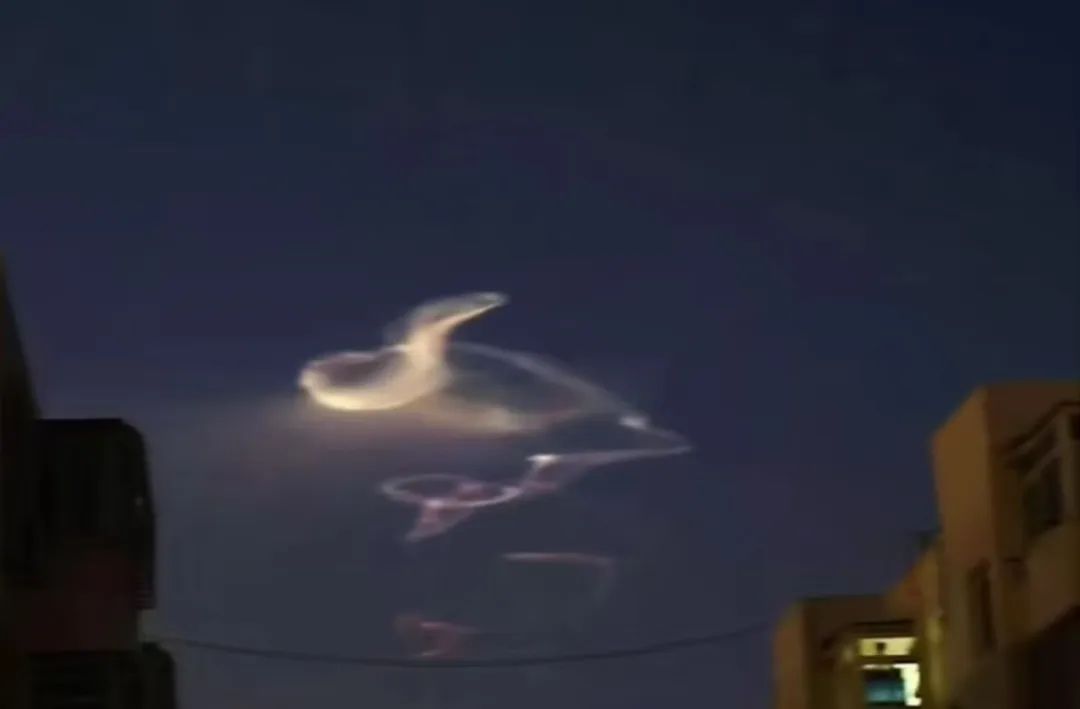 这两天发生了好多大事 这两天发生了好多大事