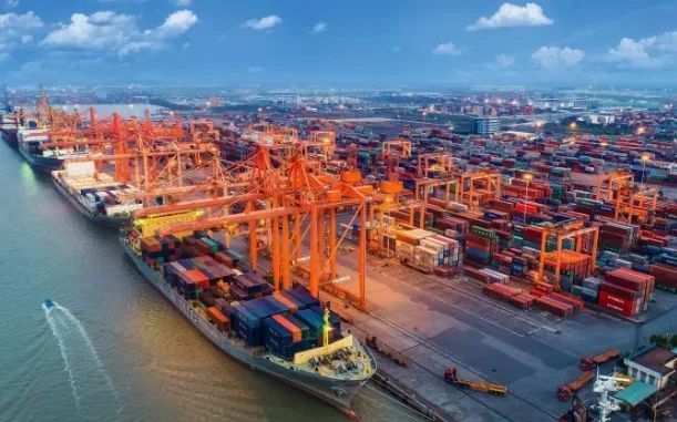 搅动风云的达沃斯