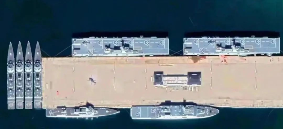 “钢铁猛兽”的压迫感扑面而来,世界独一无二的巨舰,霸气十足! “钢铁猛兽”的压迫感扑面而来,世界独一无二的巨舰,霸气十足!