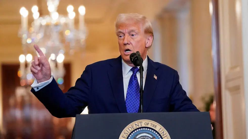 被轻松拿捏的邻国