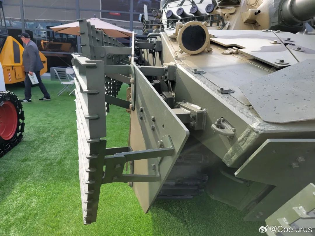 两栖式自行反坦克炮为何总是卖不出去？