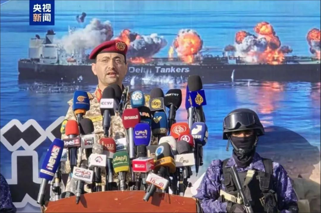 8枚导弹呼啸而至,美军第五舰队总司令,险些被当场“斩首” 8枚导弹呼啸而至,美军第五舰队总司令,险些被当场“斩首”