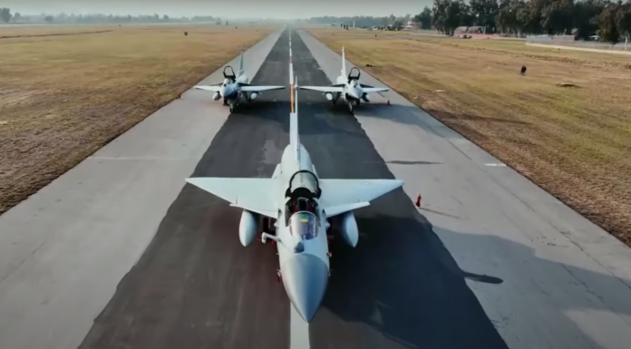 欢呼吧!埃及空军已接收歼-10CE!创超快交付记录 欢呼吧!埃及空军已接收歼-10CE!创超快交付记录