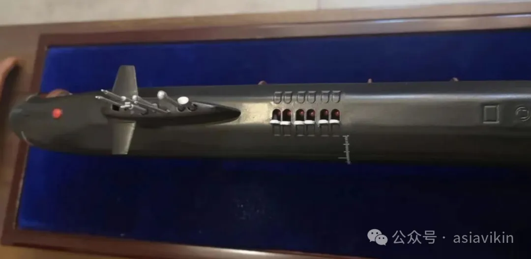 VLS少了?新的093B卫星图片 VLS少了?新的093B卫星图片