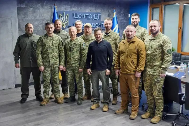 泽连斯基下令苏贾乌军再守一到两周！