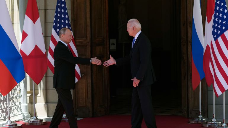 俄乌战争期间中国的应对策略