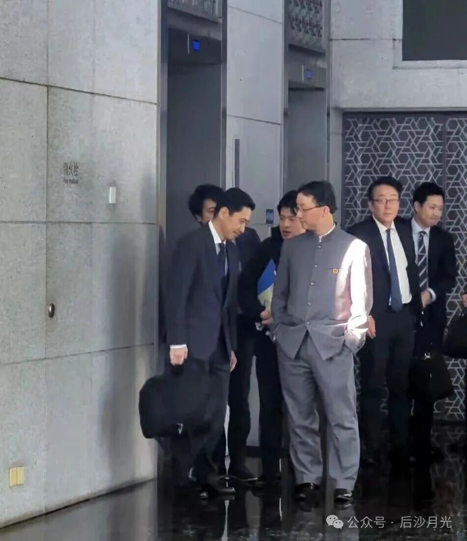 插兜怎么了？必须给日本点颜色看看！