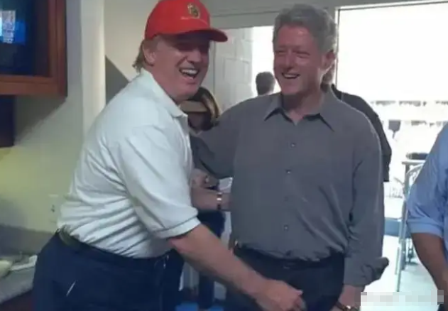 史上最大瓜,懂王和克林顿闹绯闻!!