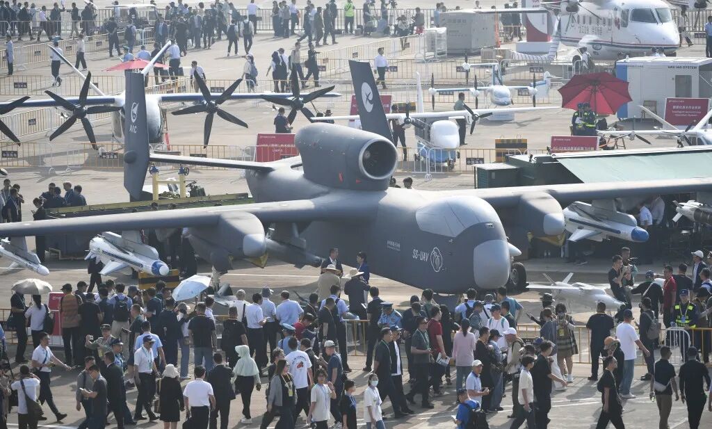 中俄轟炸機日本周邊巡邏國防部:應對安全挑戰| 星岛加拿大都市网多伦多