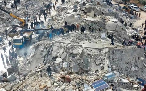 "美方可以撒谎，但灾区照片不会"