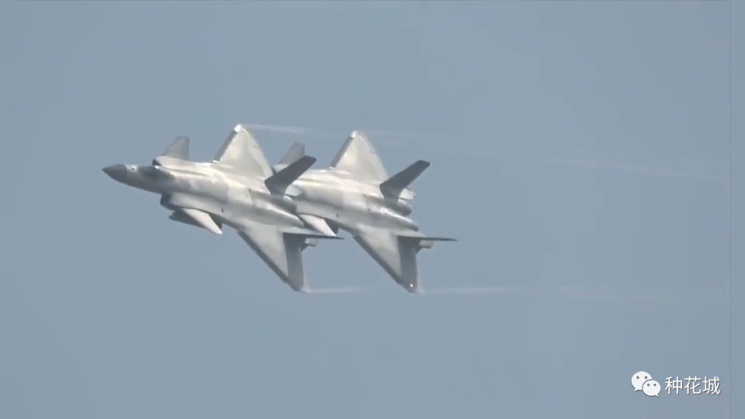 歼7将在一年内全部退役，传递出4点信号！