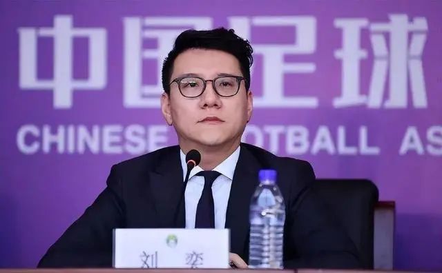从国足主帅李铁到足协主席陈戌源等中国足协多人先后被查，他们都有一个共同点。