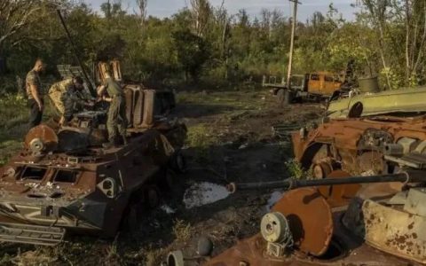 俄罗斯明白中国不会松口，普京政府的求援信号，连塔利班都收到了