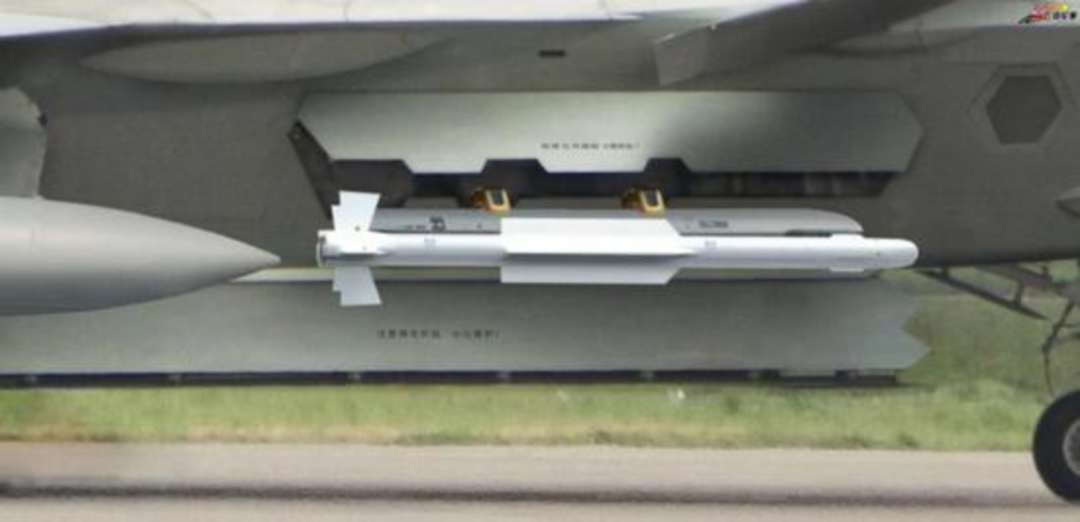 唐驳虎：流浪气球2之击坠危机，美国搞出了大阵仗