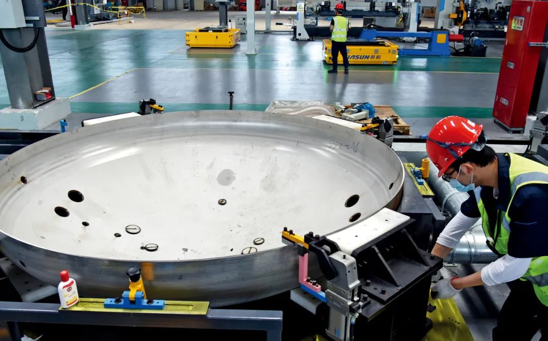 中韩造船巅峰对决：关键就在这颗“皇冠上的明珠”