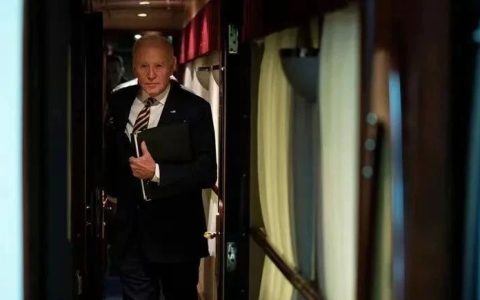 “火车控”拜登前往基辅前，向莫斯科发了一条“调度令”