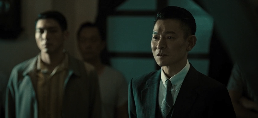 警队背景的李家超上台了，香港应该稳了