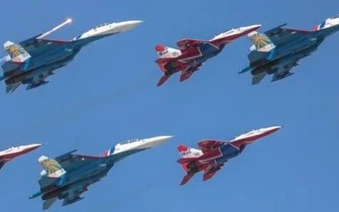 伊朗敲定购买苏-35战斗机的协议！