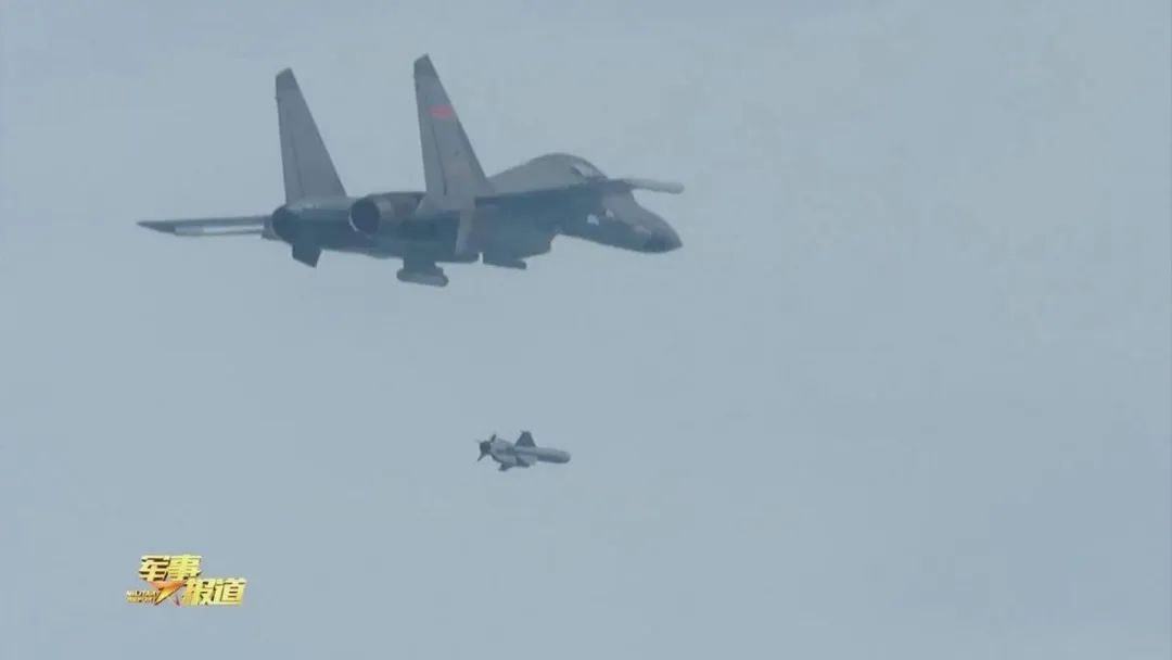 菲律宾向后退，美军开始亲自上阵！我空军歼16入驻西沙？防的就是现在